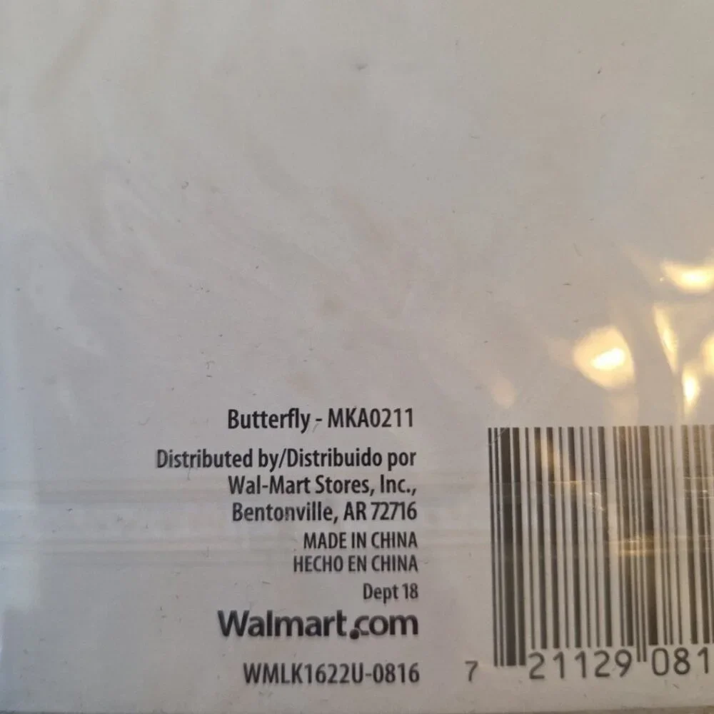 Masquerade Metallic Embossed Mask Butterfly Halloween Party NEW In Pkg